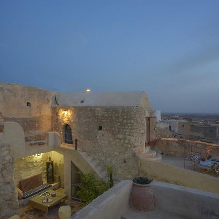 Auberge De Tamezret Tamazrat Bagian luar foto